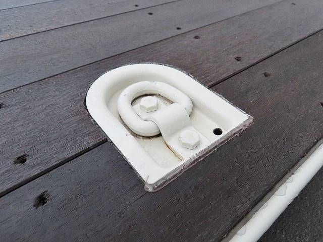 日野レンジャーセルフクレーン4段増トン（6t・8t）[写真22]