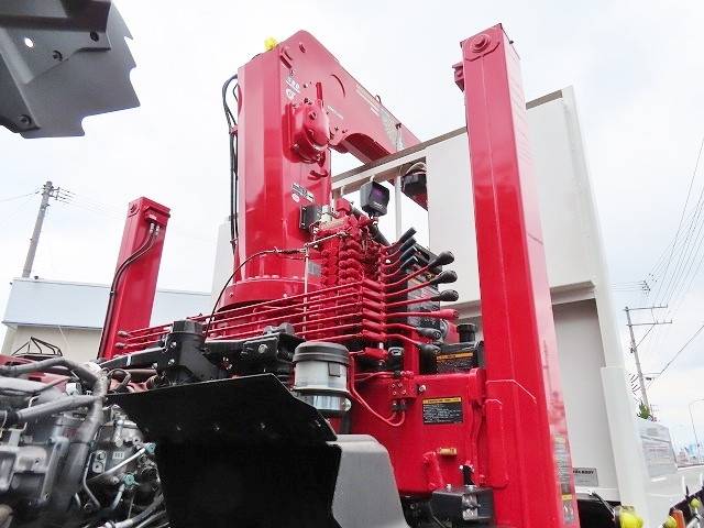 日野レンジャーセルフクレーン4段増トン（6t・8t）[写真23]