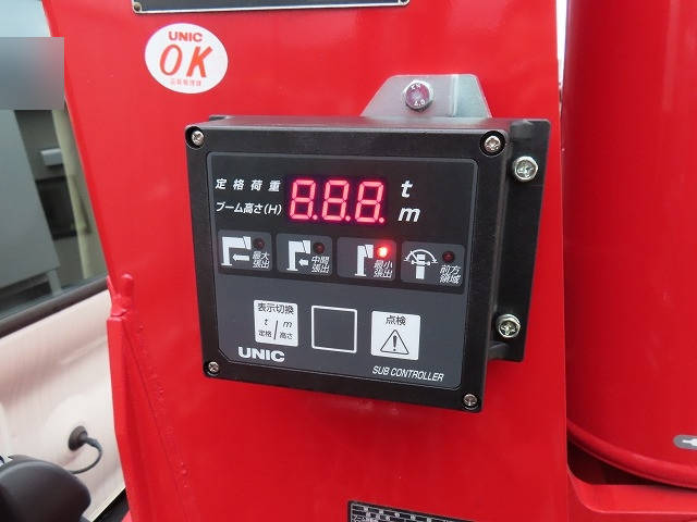 日野レンジャーセルフクレーン4段増トン（6t・8t）[写真26]