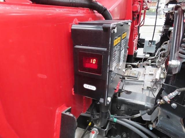 日野レンジャーセルフクレーン4段増トン（6t・8t）[写真28]