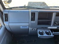 いすゞエルフアルミバン小型（2t・3t）[写真26]