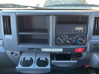 いすゞエルフアルミバン小型（2t・3t）[写真27]