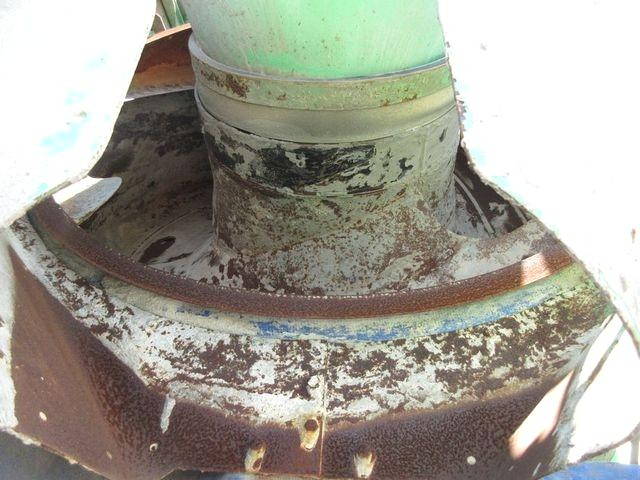 いすゞギガミキサー車（コンクリートミキサー）大型（10t）[写真12]