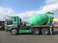 いすゞギガミキサー車（コンクリートミキサー）大型（10t）[写真06]