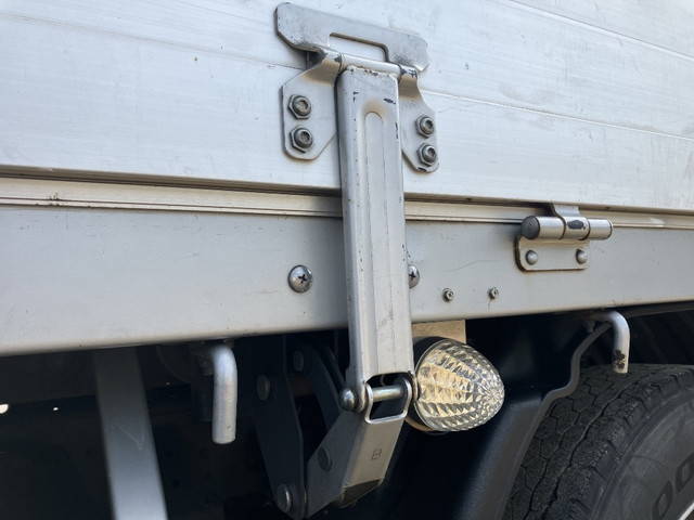 日野レンジャーアルミブロック中型（4t）[写真10]