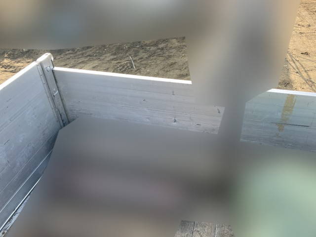 日野レンジャーアルミブロック中型（4t）[写真09]