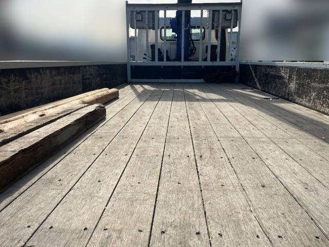 三菱ふそうキャンタークレーン4段小型（2t・3t）[写真09]