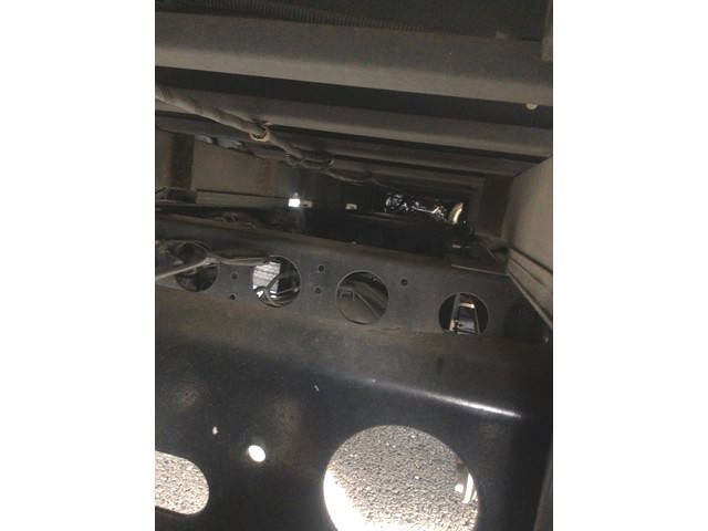 日野デュトロアルミバン小型（2t・3t）[写真13]