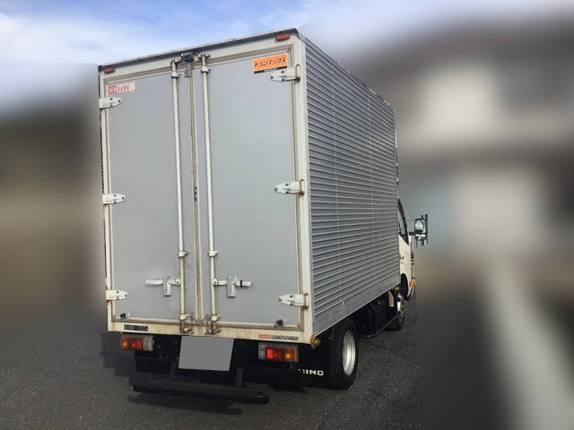 日野デュトロアルミバン小型（2t・3t）[写真02]