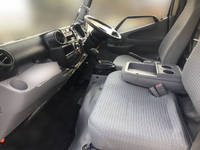 日野デュトロアルミバン小型（2t・3t）[写真20]