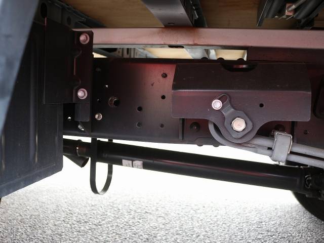 トヨタトヨエース平ボディ小型（2t・3t）[写真14]