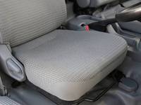 トヨタトヨエース平ボディ小型（2t・3t）[写真18]