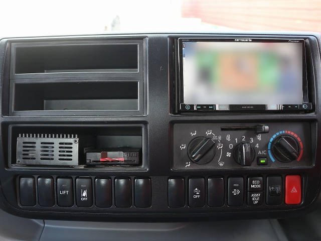 トヨタトヨエース平ボディ小型（2t・3t）[写真21]