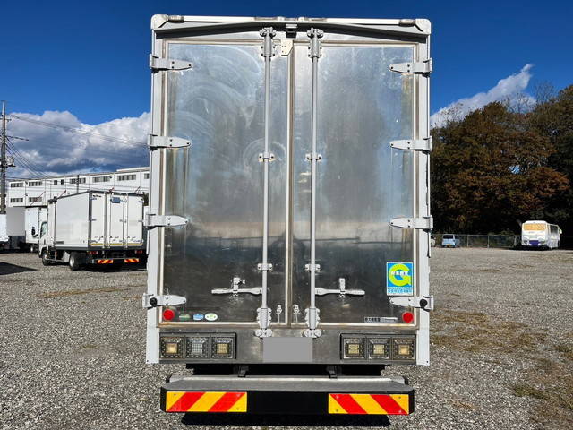 いすゞエルフアルミウイング小型（2t・3t）[写真09]