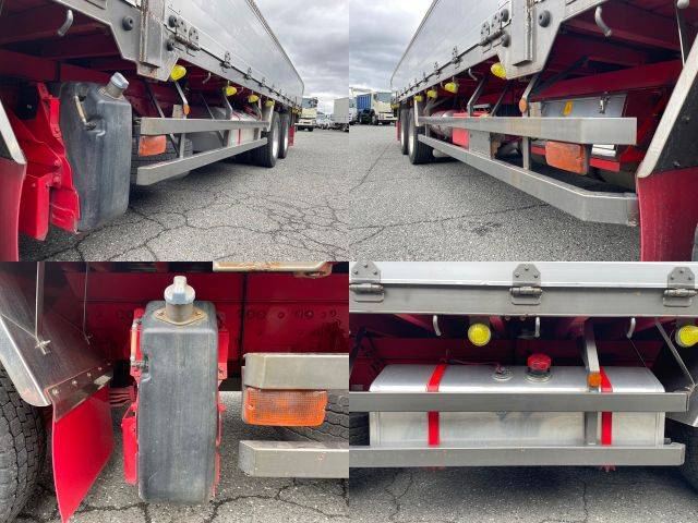 三菱ふそうスーパーグレートクレーン5段大型（10t）[写真16]