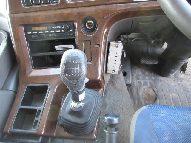 いすゞギガダンプ大型（10t）[写真14]