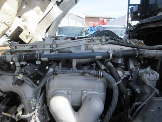 いすゞギガダンプ大型（10t）[写真21]