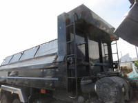 いすゞギガダンプ大型（10t）[写真25]