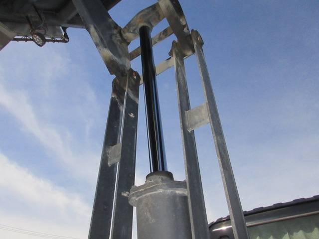 いすゞギガダンプ大型（10t）[写真31]