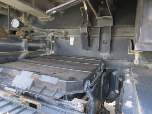 いすゞギガダンプ大型（10t）[写真08]