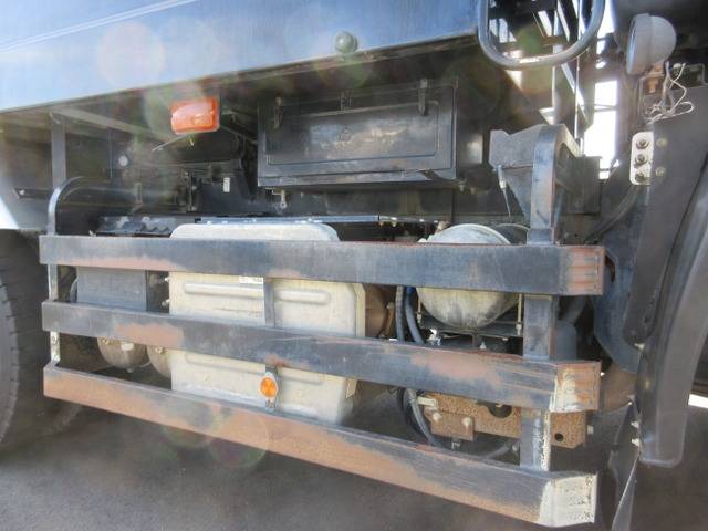 いすゞギガダンプ大型（10t）[写真09]