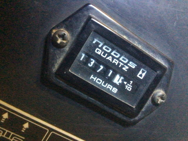 ヤンマーミニユンボ（ミニバックホー）[写真12]