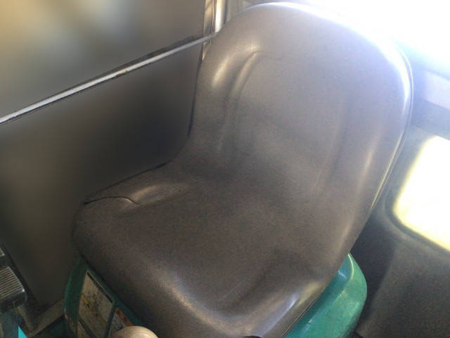 ヤンマーミニユンボ（ミニバックホー）[写真09]