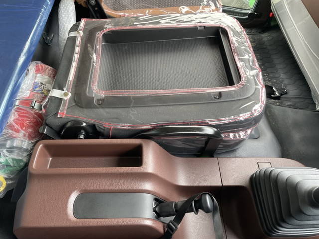 日野レンジャーアルミウイング増トン（6t・8t）[写真35]