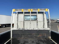 三菱ふそうキャンター平ボディ小型（2t・3t）[写真12]