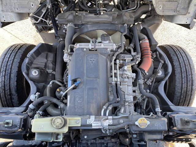 三菱ふそうキャンター平ボディ小型（2t・3t）[写真19]