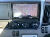 三菱ふそうキャンター平ボディ小型（2t・3t）[写真30]