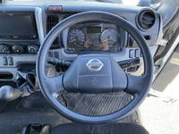 日産アトラスアルミバン小型（2t・3t）[写真31]