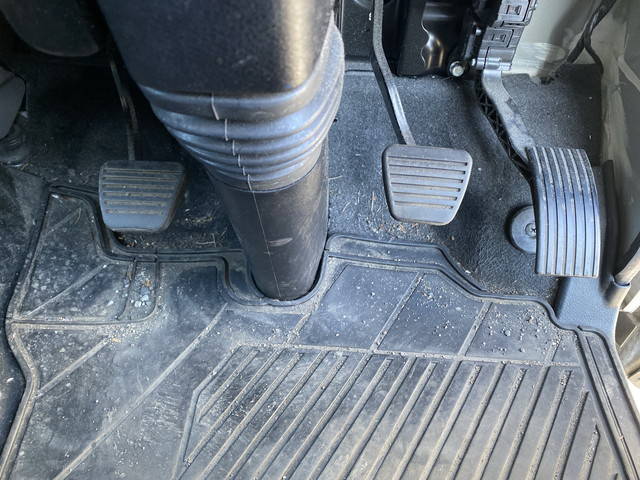 日産アトラスアルミバン小型（2t・3t）[写真34]