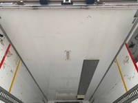 いすゞエルフ冷凍車（冷蔵車）小型（2t・3t）[写真22]