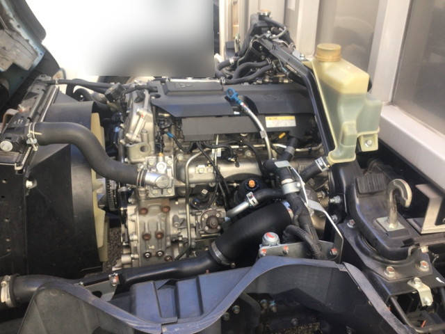 三菱ふそうキャンターアルミウイング小型（2t・3t）[写真21]