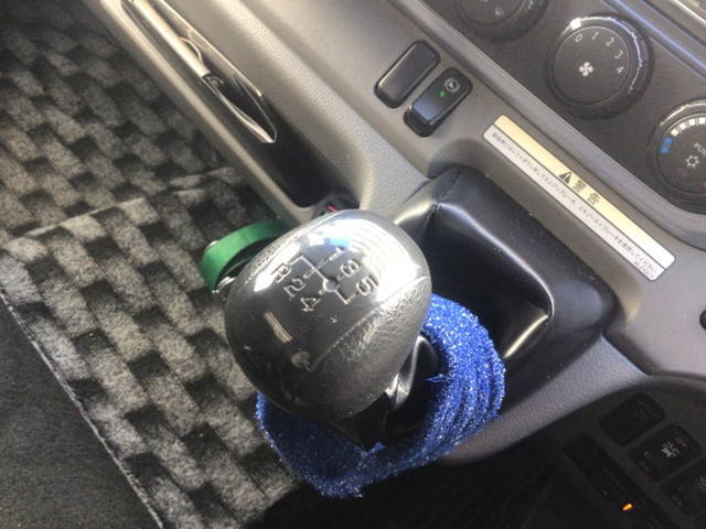 三菱ふそうキャンターアルミウイング小型（2t・3t）[写真26]