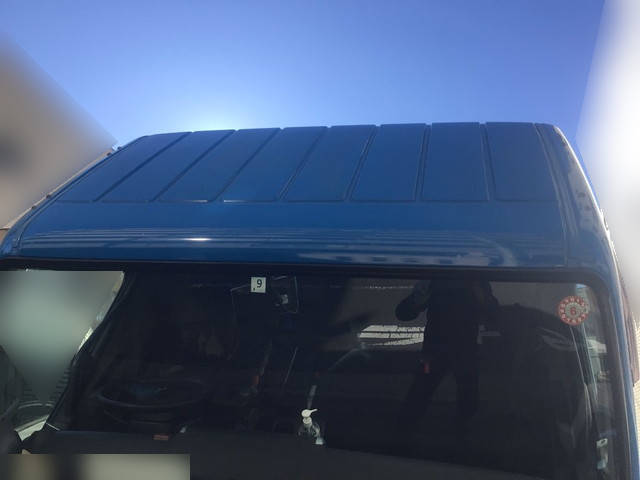 三菱ふそうキャンターアルミウイング小型（2t・3t）[写真06]