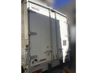 三菱ふそうキャンターアルミウイング小型（2t・3t）[写真07]