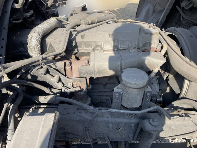 いすゞフォワードクレーン3段中型（4t）[写真23]