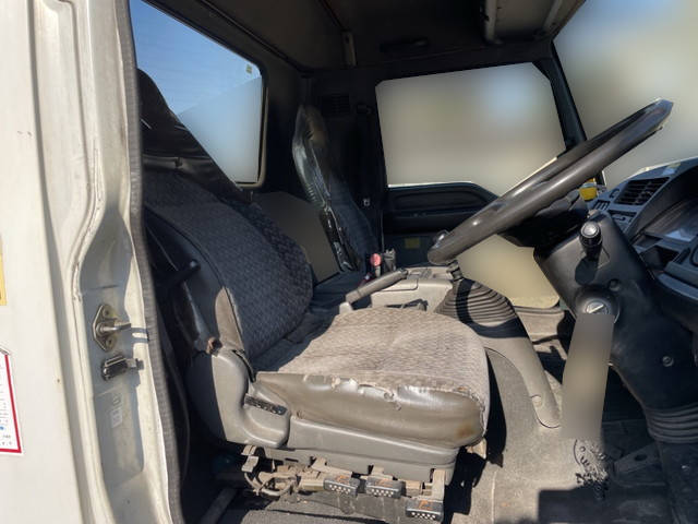 いすゞフォワードクレーン3段中型（4t）[写真28]