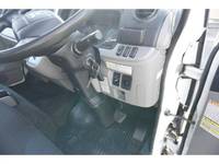 三菱ふそうキャンター平ボディ小型（2t・3t）[写真10]