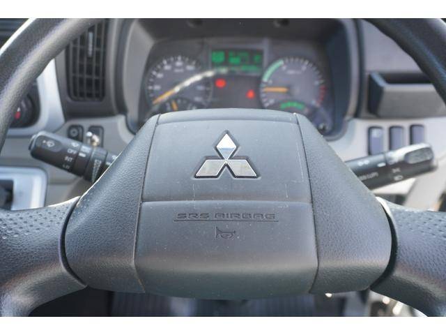 三菱ふそうキャンター平ボディ小型（2t・3t）[写真21]