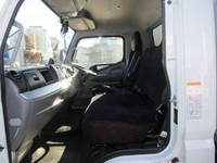 三菱ふそうキャンターアルミウイング小型（2t・3t）[写真17]