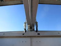 三菱ふそうキャンターアルミウイング小型（2t・3t）[写真22]