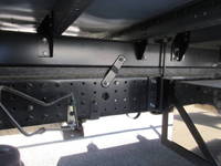 三菱ふそうキャンターアルミウイング小型（2t・3t）[写真07]