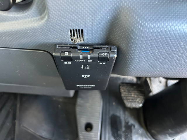 いすゞフォワードアルミウイング中型（4t）[写真20]