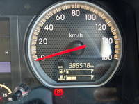 いすゞフォワードアルミウイング中型（4t）[写真24]