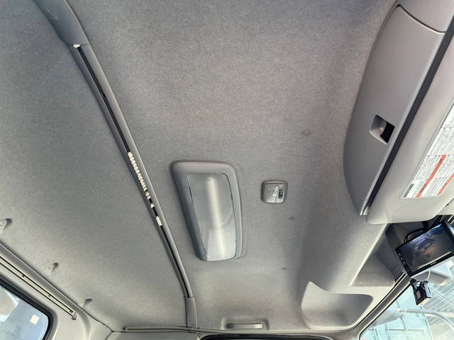 いすゞフォワードアルミウイング中型（4t）[写真25]