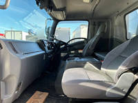 いすゞフォワードアルミウイング中型（4t）[写真27]