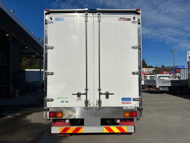 いすゞフォワードアルミウイング中型（4t）[写真07]